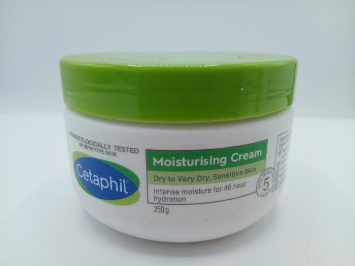 lotion hydratante Cetaphil 250ml