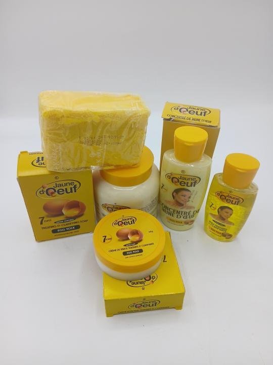 Gamme Jaune D'oeuf 5 pieces avec savon