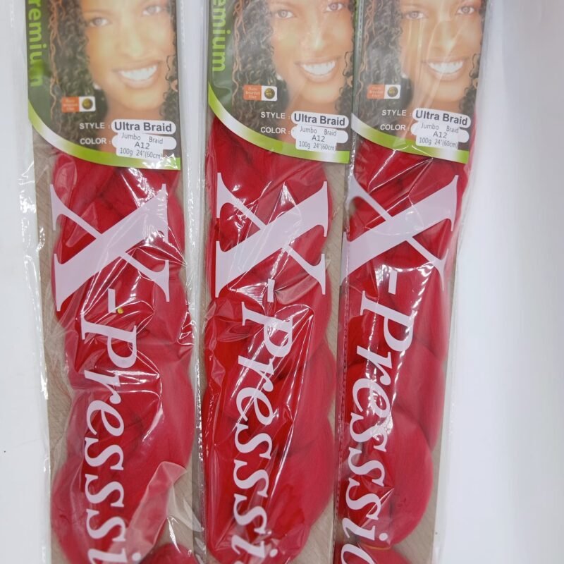3 Pieces X-pression premium Ultra Braid jumbo braid synthetique. couleur  A12 et 100g 60cm